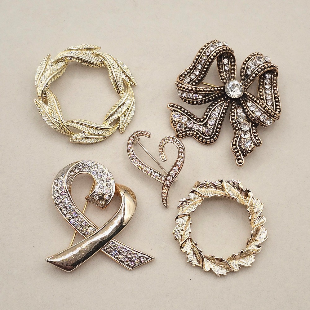 Brooch Pin Lot 5pc Gold Silver Tone Heart Ribbon Bow Wreath Rhinestone Vtg - Mod